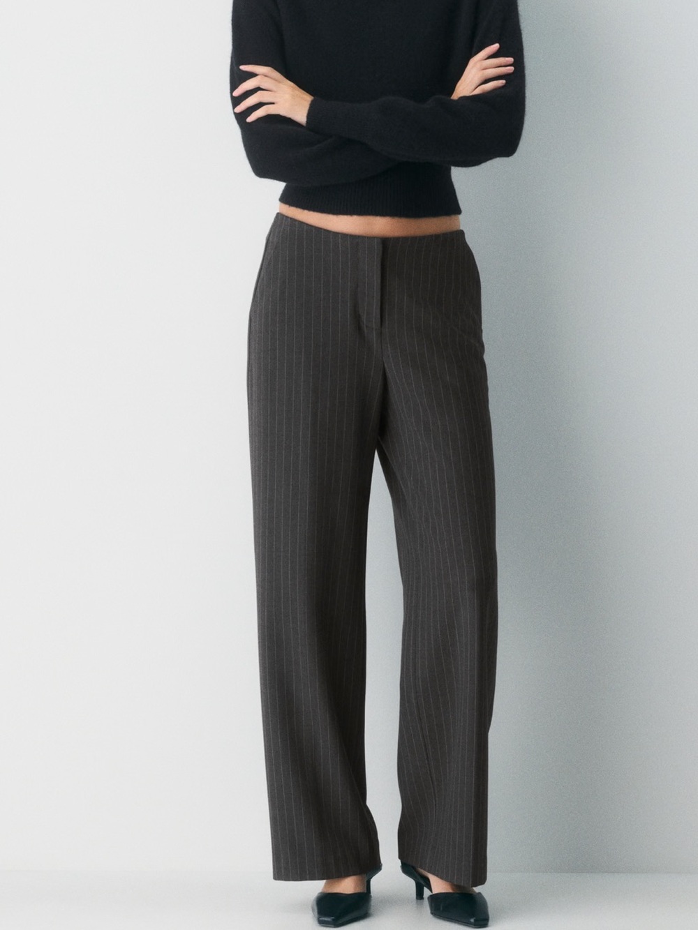 Aritzia Ensemble low rise pant